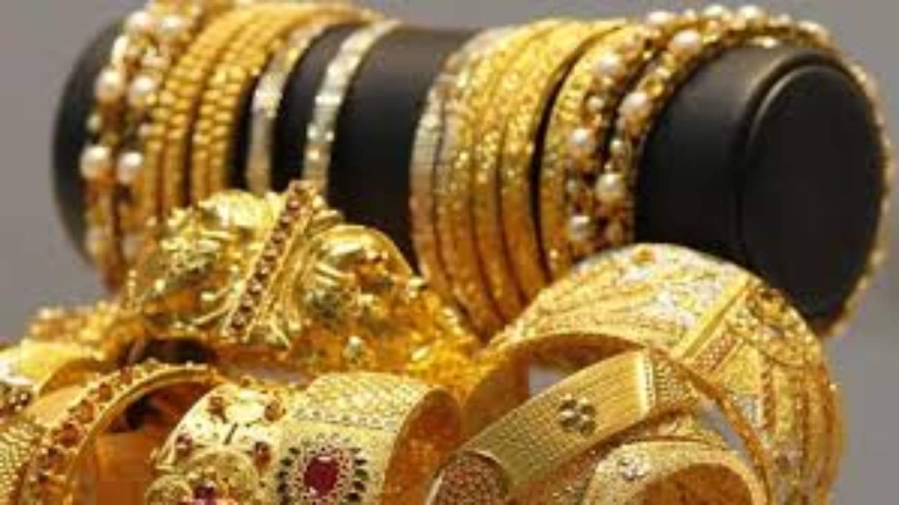 200-Rupees-Less-Per-Tola-Of-Gold-In-The-Country